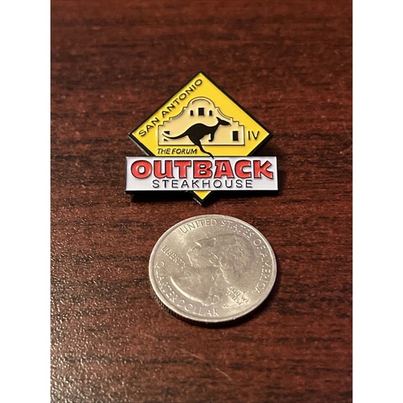 Outback Steakhouse San Antonio Texas The‎ Forum Kangaroo Lapel Hat Pin - Picture 2 of 3